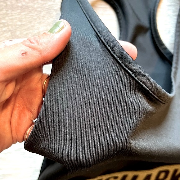 GYMSHARK • Low Support Black Sports Bra / Crop Top • Size Small/Medium • Black - Picture 7 of 14